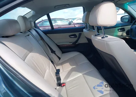 2011 BMW 328I из США, поврежденный, VIN WBAPH7C52BE680056